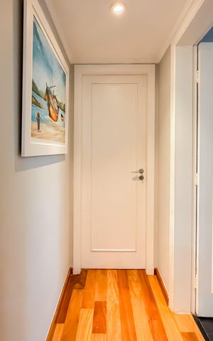 Apartamento à venda com 120m², 3 quartos e 2 vagas Apartamento à venda com 120m², 3 quartos e 2 vagasCorredor