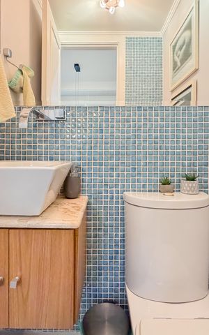 Apartamento à venda com 120m², 3 quartos e 2 vagas Apartamento à venda com 120m², 3 quartos e 2 vagasLavabo
