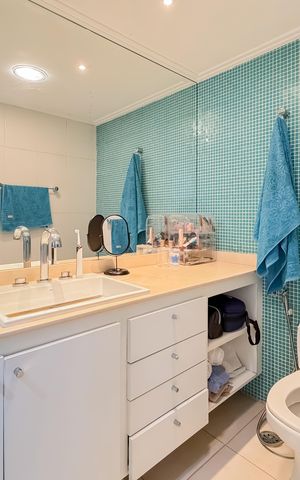 Apartamento à venda com 120m², 3 quartos e 2 vagas Apartamento à venda com 120m², 3 quartos e 2 vagasBanheiro da Suíte