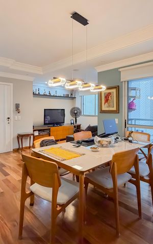 Apartamento à venda com 120m², 3 quartos e 2 vagas Apartamento à venda com 120m², 3 quartos e 2 vagasSala