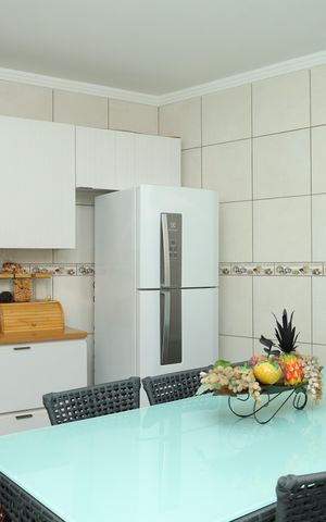 Casa à venda com 350m², 2 quartos e 5 vagasCozinha
