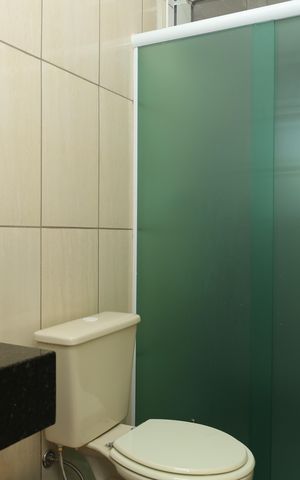 Casa à venda com 350m², 2 quartos e 5 vagasBanheiro 2