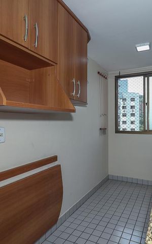 Apartamento à venda com 58m², 2 quartos e 1 vagaCozinha