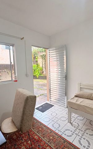 Casa à venda com 250m², 4 quartos e 4 vagasSala - Edícula