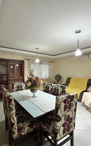 Casa à venda com 120m², 3 quartos e 2 vagas Casa à venda com 120m², 3 quartos e 2 vagasSala