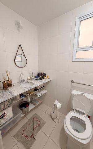 Apartamento à venda com 83m², 3 quartos e 2 vagasBanheiro da Suíte