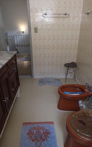 Casa à venda com 650m², 3 quartos e 4 vagasBanheiro social 1