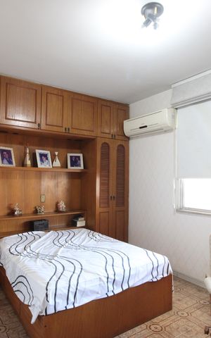Casa à venda com 650m², 3 quartos e 4 vagasSuíte