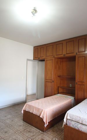 Casa à venda com 650m², 3 quartos e 4 vagasQuarto 2