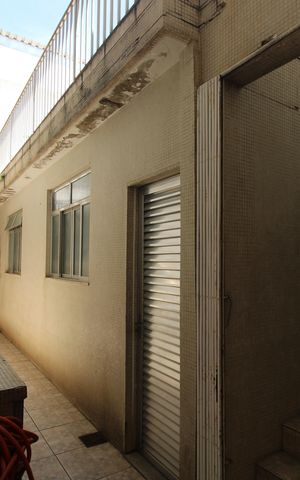 Casa à venda com 650m², 3 quartos e 4 vagasEdícula
