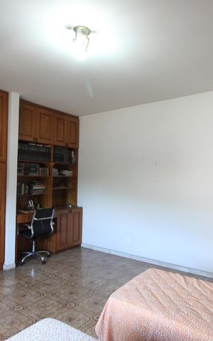 Casa à venda com 650m², 3 quartos e 4 vagasQuarto 2
