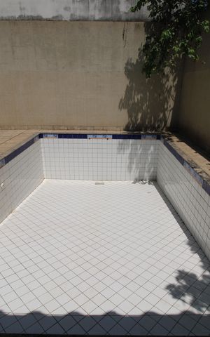 Casa à venda com 650m², 3 quartos e 4 vagasPiscina