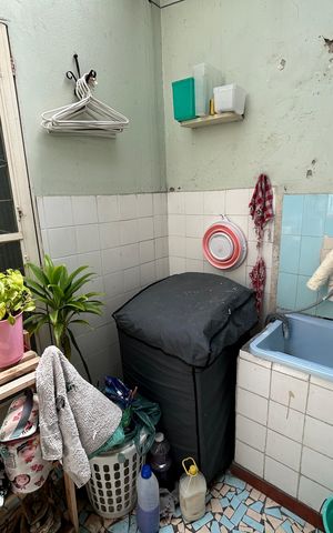 Casa à venda com 68m², 2 quartos e 1 vagaÁrea de Serviço