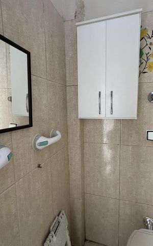 Casa à venda com 68m², 2 quartos e 1 vagaLavabo
