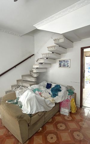 Casa à venda com 68m², 2 quartos e 1 vagaSala