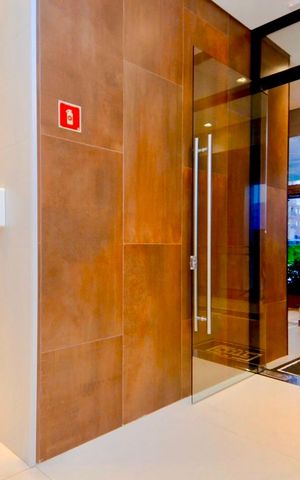 Apartamento à venda com 80m², 3 quartos e 4 vagas Apartamento à venda com 80m², 3 quartos e 4 vagasHall de entrada