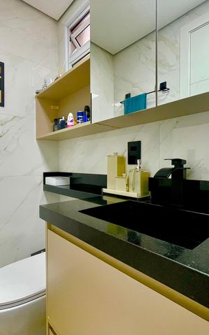 Apartamento à venda com 80m², 3 quartos e 4 vagas Apartamento à venda com 80m², 3 quartos e 4 vagasBanheiro 2
