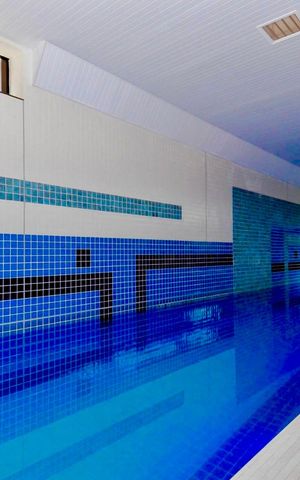 Apartamento à venda com 80m², 3 quartos e 4 vagas Apartamento à venda com 80m², 3 quartos e 4 vagasPiscina Coberta