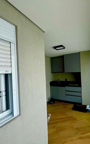 Apartamento à venda com 80m², 3 quartos e 4 vagas Apartamento à venda com 80m², 3 quartos e 4 vagasVaranda da Sala
