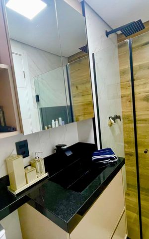 Apartamento à venda com 80m², 3 quartos e 4 vagas Apartamento à venda com 80m², 3 quartos e 4 vagasBanheiro 2