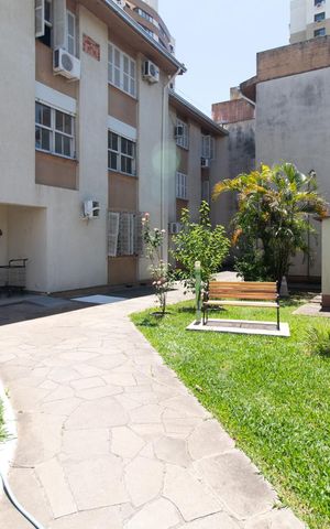 Apartamento à venda com 90m², 3 quartos e sem vagaÁrea comum