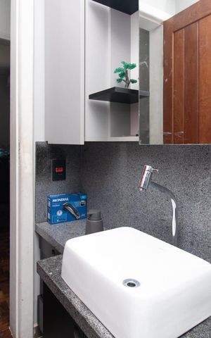 Apartamento à venda com 90m², 3 quartos e sem vagaBanheiro