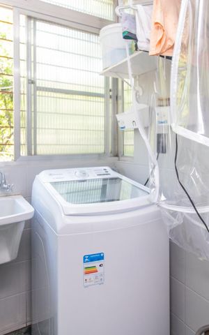 Apartamento à venda com 90m², 3 quartos e sem vagaCozinha e Área de Serviço