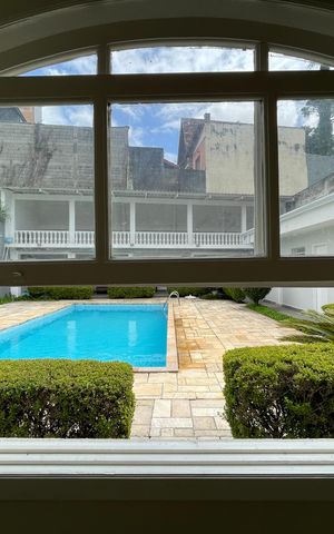 Casa de condomínio para alugar com 600m², 3 quartos e 4 vagas Casa de condomínio para alugar com 600m², 3 quartos e 4 vagasSuíte 1
