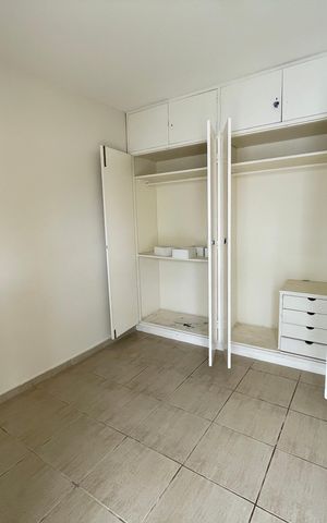 Casa de condomínio para alugar com 600m², 3 quartos e 4 vagas Casa de condomínio para alugar com 600m², 3 quartos e 4 vagasQuarto 2