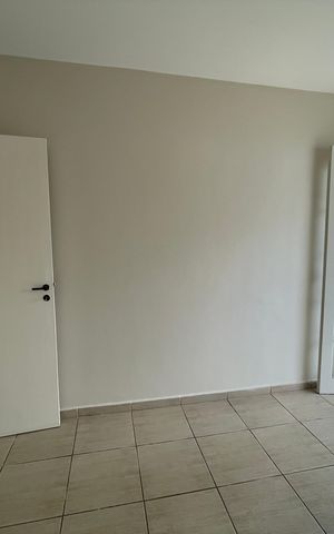 Casa de condomínio para alugar com 600m², 3 quartos e 4 vagas Casa de condomínio para alugar com 600m², 3 quartos e 4 vagasQuarto 1