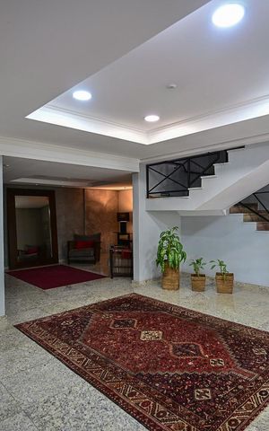 Apartamento à venda com 140m², 4 quartos e 3 vagasHall Social
