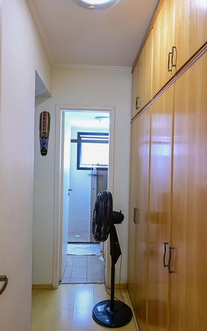 Apartamento à venda com 140m², 4 quartos e 3 vagasArmário da Suíte 1
