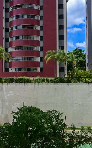 Apartamento à venda com 140m², 4 quartos e 3 vagasVista do Quarto 2