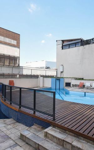 Apartamento à venda com 140m², 4 quartos e 3 vagas Apartamento à venda com 140m², 4 quartos e 3 vagasPiscina