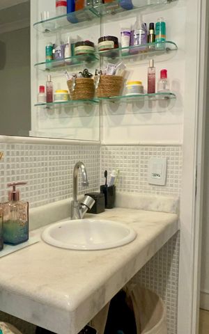 Apartamento à venda com 75m², 3 quartos e 1 vaga Apartamento à venda com 75m², 3 quartos e 1 vagaBanheiro da Suíte