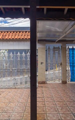 Casa à venda com 105m², 2 quartos e 3 vagasGaragem