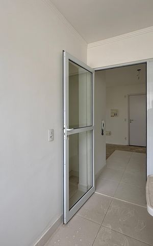 Apartamento à venda com 83m², 3 quartos e 2 vagas Apartamento à venda com 83m², 3 quartos e 2 vagasÁrea de Serviço
