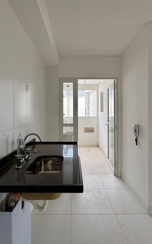 Apartamento à venda com 83m², 3 quartos e 2 vagas Apartamento à venda com 83m², 3 quartos e 2 vagasCozinha