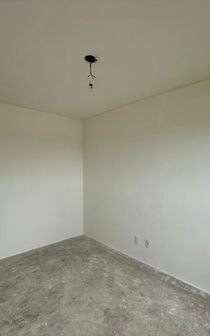 Apartamento à venda com 83m², 3 quartos e 2 vagas Apartamento à venda com 83m², 3 quartos e 2 vagasSuíte