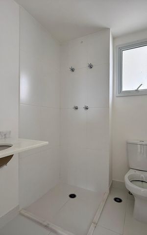 Apartamento à venda com 83m², 3 quartos e 2 vagas Apartamento à venda com 83m², 3 quartos e 2 vagasBanheiro Social