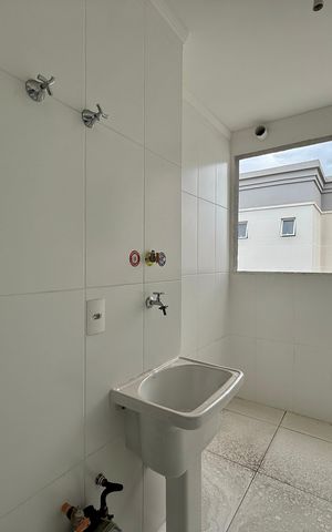Apartamento à venda com 83m², 3 quartos e 2 vagas Apartamento à venda com 83m², 3 quartos e 2 vagasÁrea de Serviço