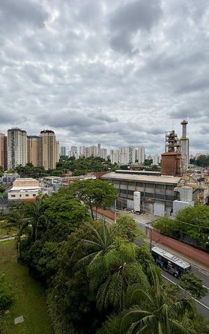 Apartamento à venda com 83m², 3 quartos e 2 vagas Apartamento à venda com 83m², 3 quartos e 2 vagasVista Quarto 2