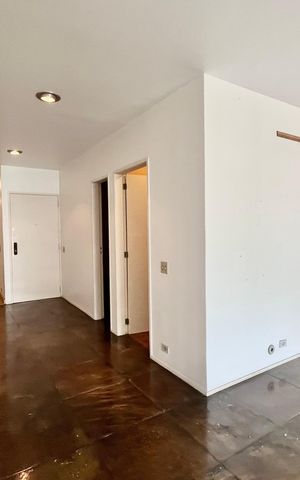 Apartamento à venda com 240m², 3 quartos e 2 vagas Apartamento à venda com 240m², 3 quartos e 2 vagasSALA