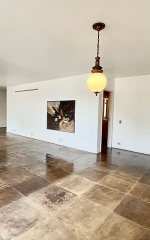 Apartamento à venda com 240m², 3 quartos e 2 vagas Apartamento à venda com 240m², 3 quartos e 2 vagasSALA