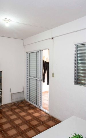 Casa à venda com 80m², 3 quartos e 2 vagasQuarto 2