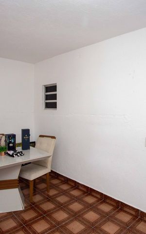 Casa à venda com 80m², 3 quartos e 2 vagasQuarto 2