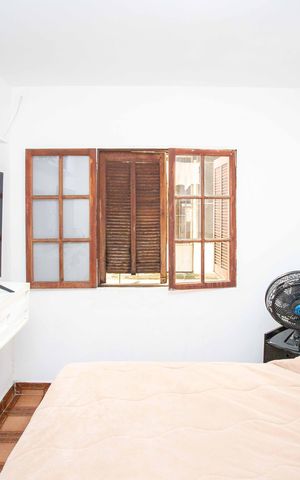 Casa à venda com 80m², 3 quartos e 2 vagasQuarto 3
