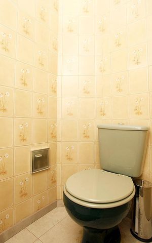 Casa à venda com 208m², 3 quartos e 4 vagasBanheiro 2