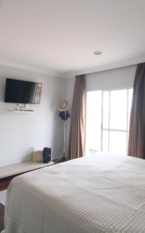 Casa à venda com 240m², 4 quartos e 3 vagasSuíte 1
