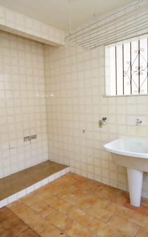 Casa à venda com 386m², 4 quartos e 2 vagasÁrea de Serviço